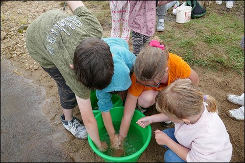 les parfaits pecheurs animent le periscolaire de grandrieu